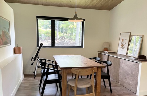 Morin Heights Ski Chalet | New! Japandi cabin in the forest