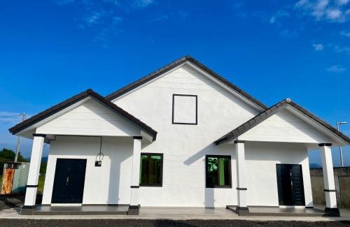 Kampung Tebing House | NEW ! ! Johari Homestay Perlis