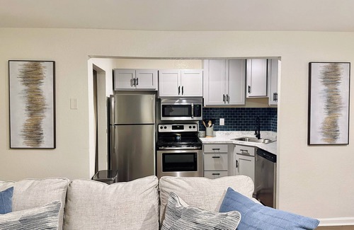 Auburn Apartment | NEW! Just steps to Jordan-Hare Stadium! 2 Bedroom, 2 Bath, sleeps up to 9.
