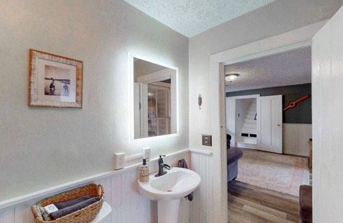 Pulteney Other | New! Keuka Farmhouse with lake access!