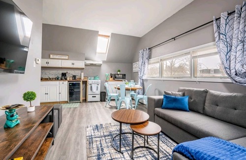 Poughkeepsie Apartment | NEW! King bed Apt. in the heart of the city!