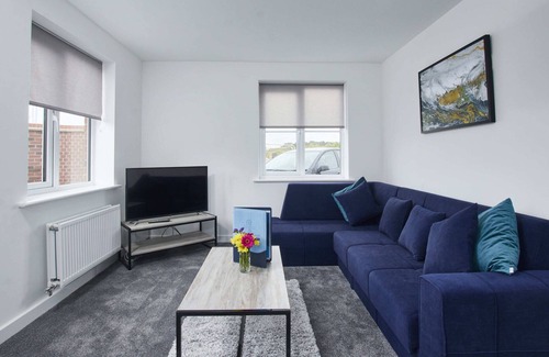 Langold House | *New* Kingfisher House, 4 bed house w/Netflix