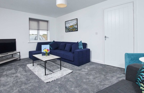 Langold House | *New* Kingfisher House, 4 bed house w/Netflix