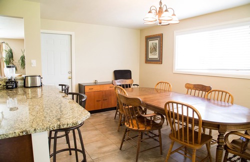 Broomfield House | New Kitchen, Room For The Whole Family - Near 1st Bank Center