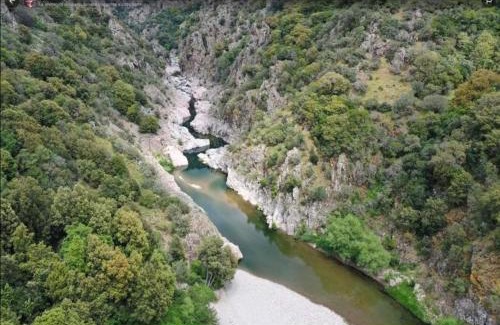 Seulo Apartment | New! La Ginestra,casa vacanze bifamiliare in montagna-Seulo Sardegna