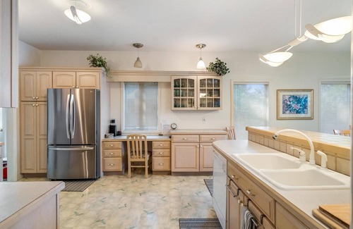 East Jordan House | *NEW* Lake Charlevoix Home Friday to Friday