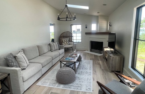 Twin Lakes House | NEW! Lake Elizabeth Waterfront home with 2 Master Suites