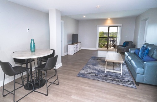 Canandaigua Condo | New Lakefront 2 bedroom Condo on North end of Canandaigua Lake