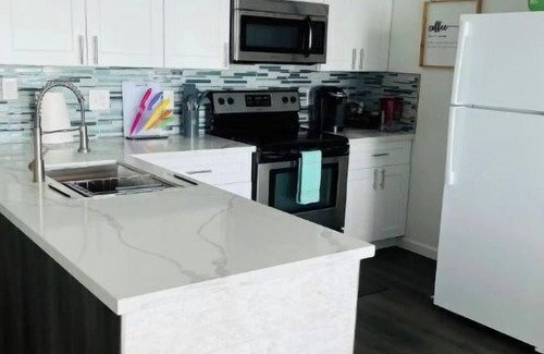 Seven Coves Condo | New! Lakefront 2-bedroom Condo. Newly remodeled.