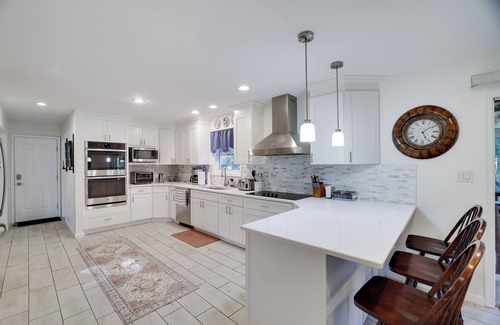 East Stroudsburg House | NEW! Large home in an upscale community close to all attractions! Hot Tub!
