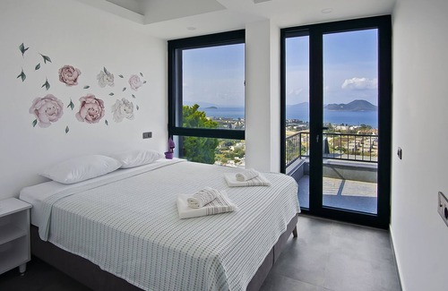 Mentese Villa | New large villa with amazing panoramic sea view