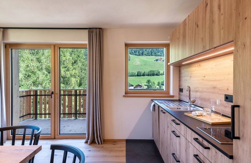Santa Maddalena Apartment | NEW Lippmöshof Holiday Apartment Poma with Mountain View, Garden, Balconies and Wi-Fi