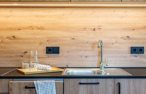 Santa Maddalena Apartment | NEW Lippmöshof Holiday Apartment Odla with Mountain View, Garden, Terrace and Wi-Fi