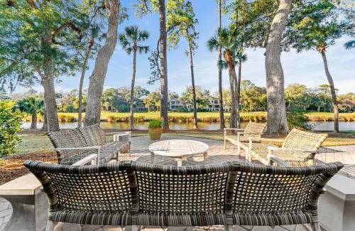 Beach Lagoon House | NEW LISTING - 3rd Row - Pool - Spa - Golf Course - Lagoon - 8 Beach Lagoon Rd