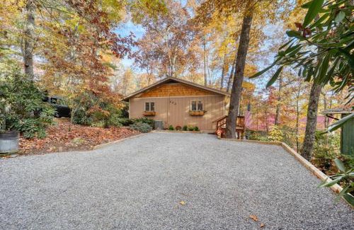 Newland House | New Listing 4BD3BA Pine Haven Getaway