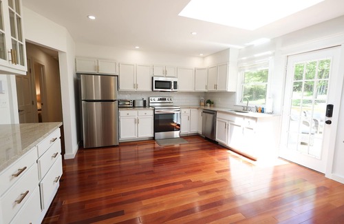 Windham House | (New Listing) Beautiful mountain home on private road