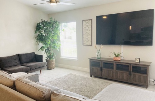 Deltona Lakes House | *New Listing!* Between Beach & Theme Parks!