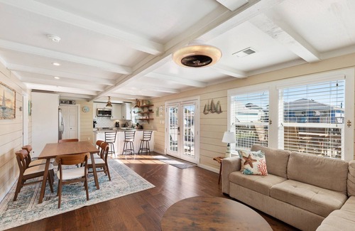 Isla Del Sol House | New Listing! Canal Home Cozy and Clean