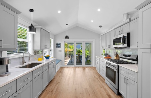 Sunshine Park House | New Listing! Casa Vizcaya, with #1 Super Host! The best location in WPB!
