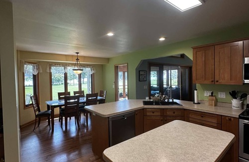 Van Dyne House | New listing. Charming 3-bedroom lake house in Van Dyne. 10 miles from EAA.