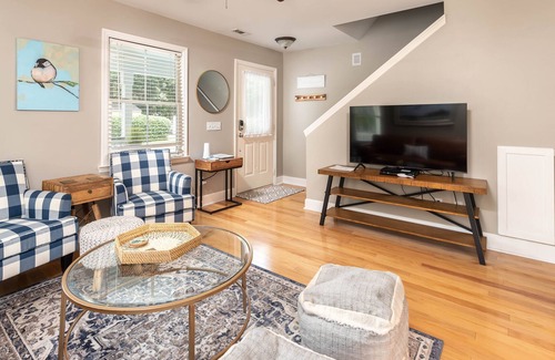 Mossy Oaks House | New Listing! Close Proximity to Parris Island - Beaufort - Port Royal