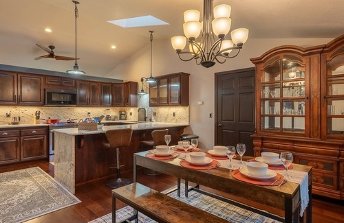 Florence House | New Listing-Comfy Home near Dunes & Ocean! Family & Pet friendly!