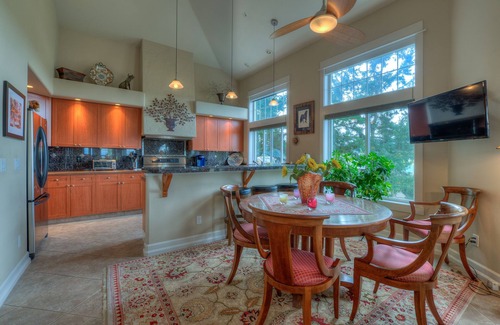 La Conner House | New Listing: Cozy, Comfortable Home with Fantastic Views in La Conner Village