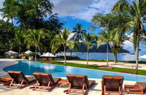 Liberia Condo | New Listing! Beautiful 2 Bedroom Ground floor condo in Pacifico