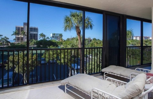 Bonita Springs Condo | NEW LISTING - Directly Across from Bonita Beach – Free Wi-Fi – Sea Isles Condo