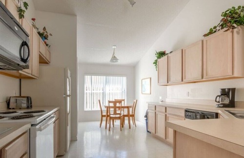 Eagle Pointe South House | New Listing! Eagle Pointe Resort, 7mi to Disney & 13mi to Universal - IP60105
