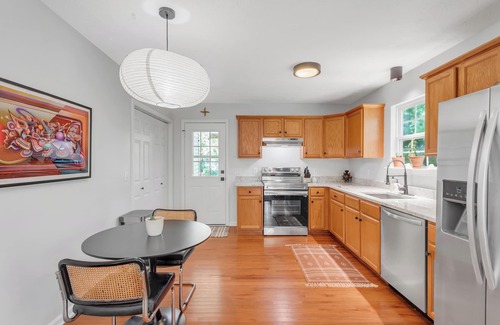 Eastwood House | NEW LISTING- East Nashville Bungalow 2BD/2BA.