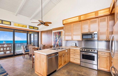 Poipu Condo | New listing! Endless Ocean Views in Poipu