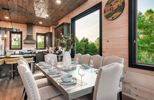 Sevierville Cabin | New Listing, "Explorer's Hideaway",Mtn View, Firepit, Indoor Pool, Hot Tub,Games