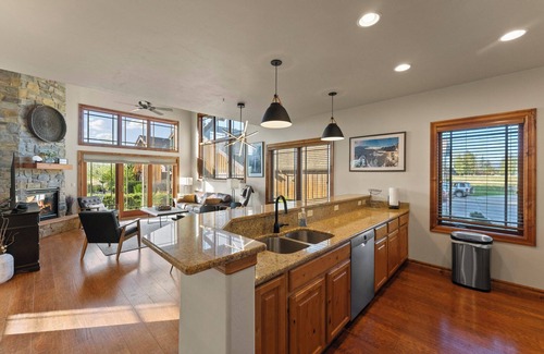Pagosa Springs House | New Listing! Front-Row Views of Pagosa Peak | Walk to Uptown Shops