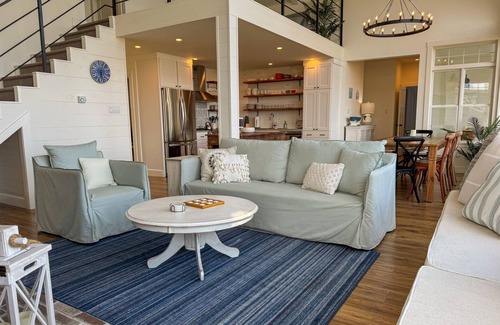 Anne's Land Cottage | NEW listing! Gorgeous oceanfront beach house with two master suites