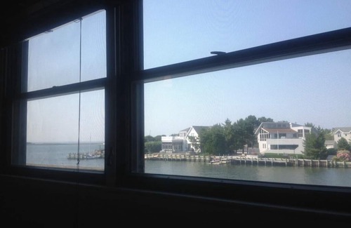 Harvey Cedars House | New listing! Harvey Cedars Waterfront 6 Bdrm Beach House w/Loft!