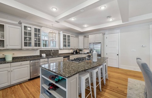Watercolor House | New Listing! Home in WaterColor! Access to Amenities! 3 Adult Bikes!