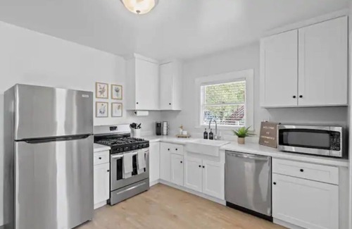 Downtown Sacramento House | New Listing!Home In Downtown Sac