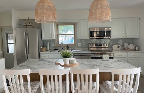Lake City House | NEW LISTING - Lake Missaukee Beachfront Bungalow!