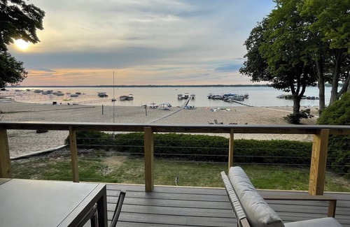 Lake City House | NEW LISTING - Lake Missaukee Beachfront Bungalow!
