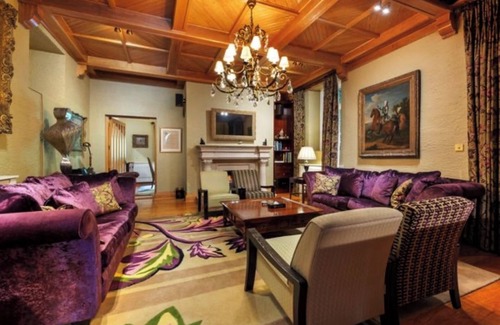 Athlone Other | NEW LISTING Luxurious 5-bedroom 6-Bathroom Castle on 7 Acres in Heart of Ireland
