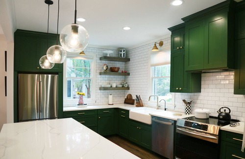 Lake Oconee House | NEW LISTING! Luxury Cottage in Marina Cove - Just Renovated