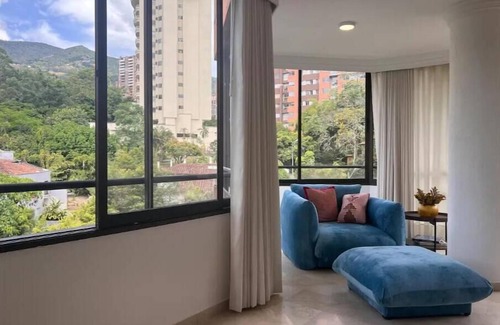 La Candelaria Apartment | NEW LISTING! Luxury & Comfort Apartment in El Poblado, Medellin.