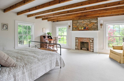 Madison House | New Listing!! Minutes from Hiking Trails and Incredible Mtn VIews