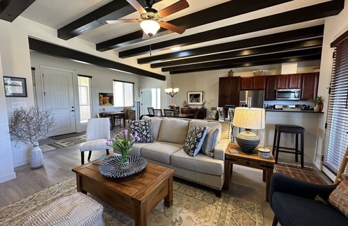 Santa Fe House | NEW LISTING: Modern Adobe styled sanctuary 10 minutes from downtown Santa Fe