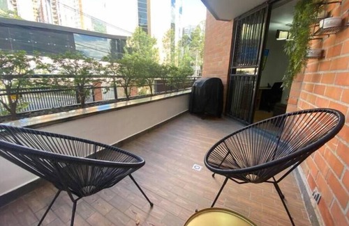 Villa Hermosa Apartment | NEW LISTING! Nature & Comfort. Contemporary Apartment with patio for BBQ!