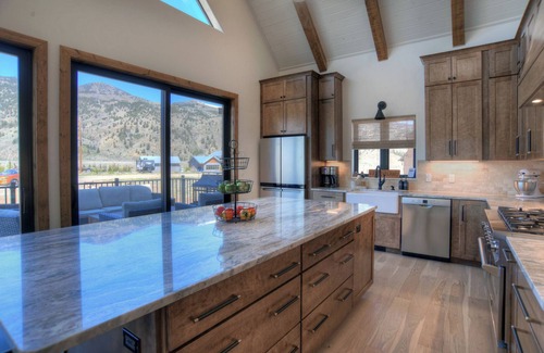 Creede House | New Listing! New Construction - Luxury Private Home - Views of Bristol Head
