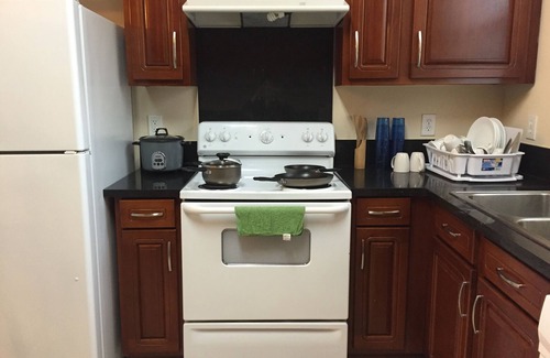 Spring Branch Central Condo | New Listing! Newly furnished condo, I-10 West/Beltway 8, 4 bedrm 2 bath, 77080