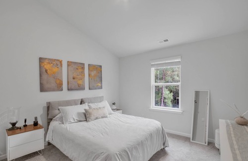 Kings Grant House | NEW LISTING! PAMPAS - Cozy Wilmington Retreat by RedAwning