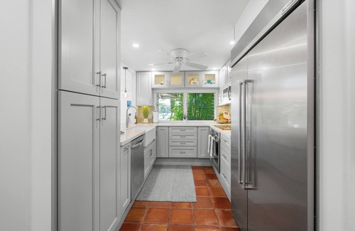 Napili Condo | New Listing! Private Maui escape with Island charm